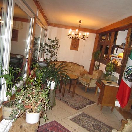 Ferienwohnung Ritterkeller Aspach Zimmer foto