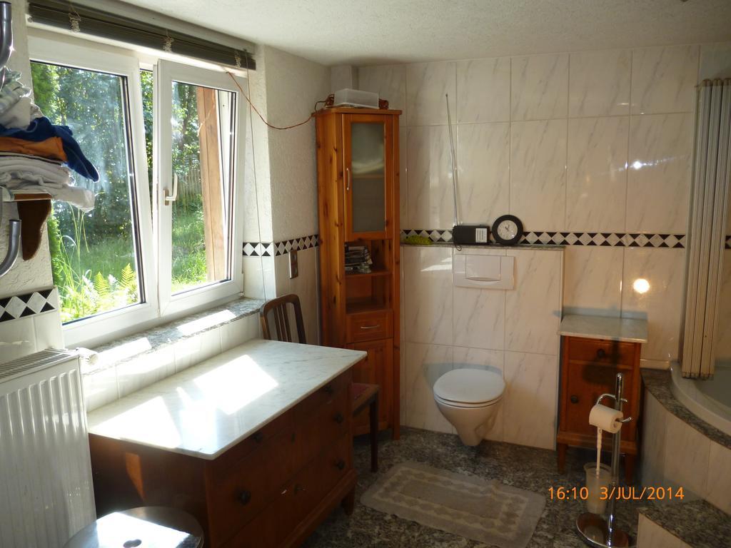 Ferienwohnung Ritterkeller Aspach Zimmer foto